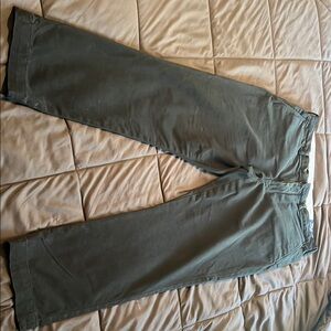 Men's khaki chino pants